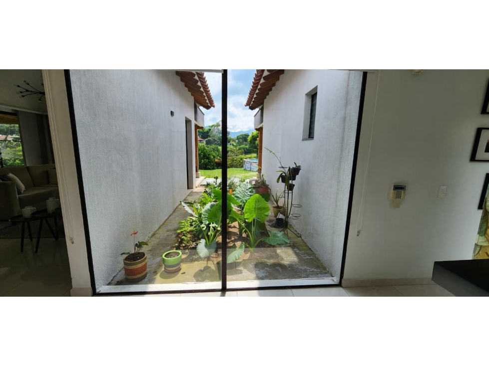 HERMOSA VISTA CASA EN RENTA O VENTA EN COMBIA — foto 4