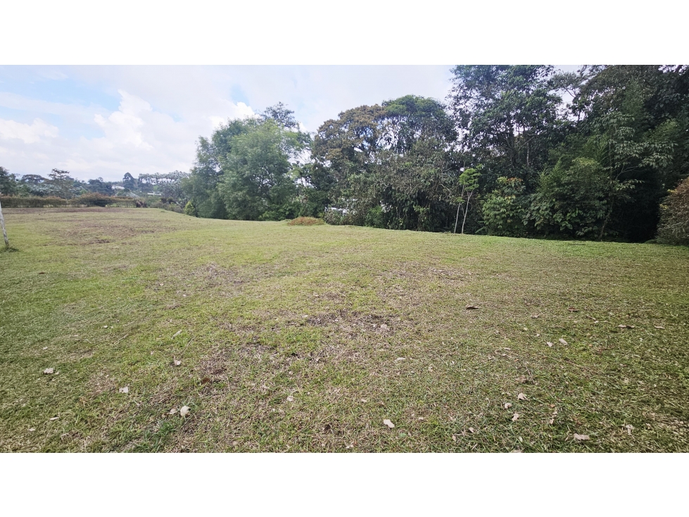Lote Campestre en Venta Salida Armenia — foto 2