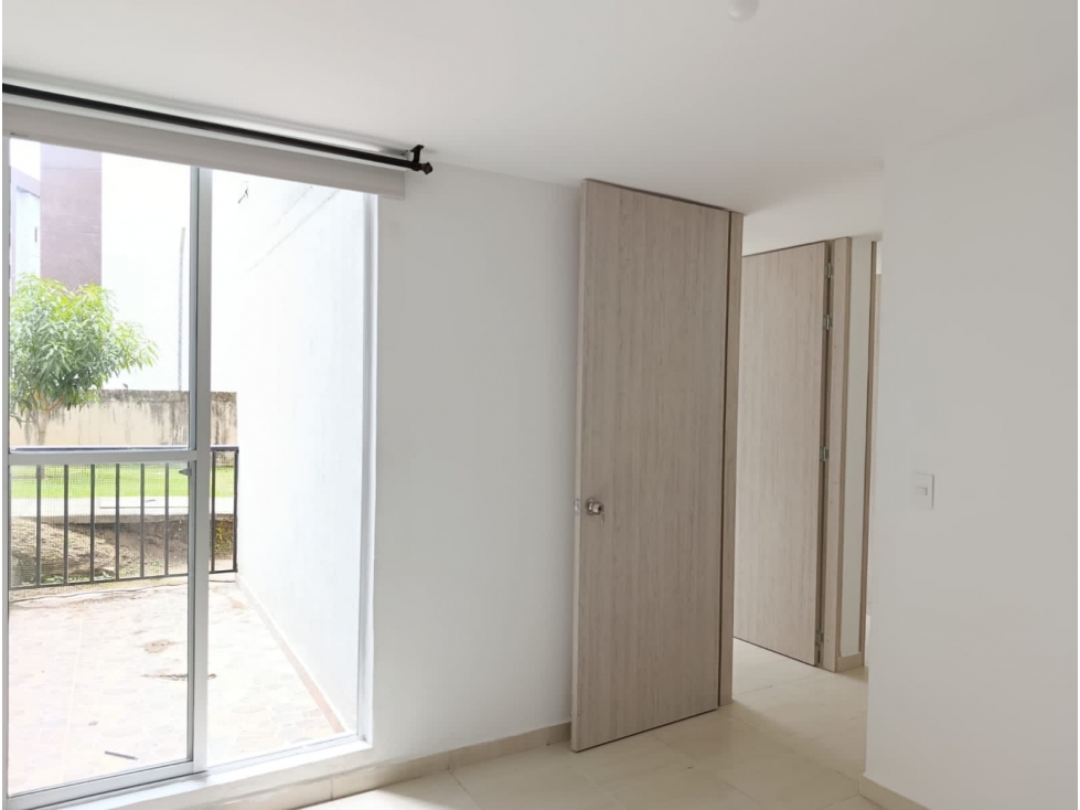 APARTAMENTO EN VENTA 3 HABITACIONES, PARQUEADERO Y Z. SOCIALES — foto 2