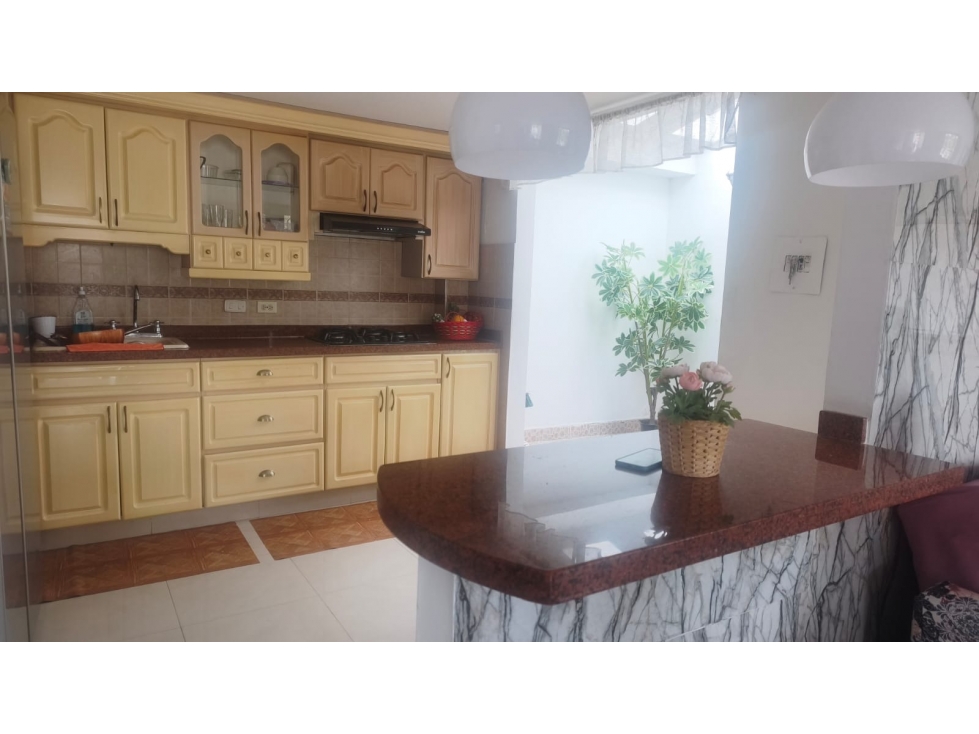Casa en venta Dos niveles y 3 locales, La Pradera, Dosquebradas — foto 3