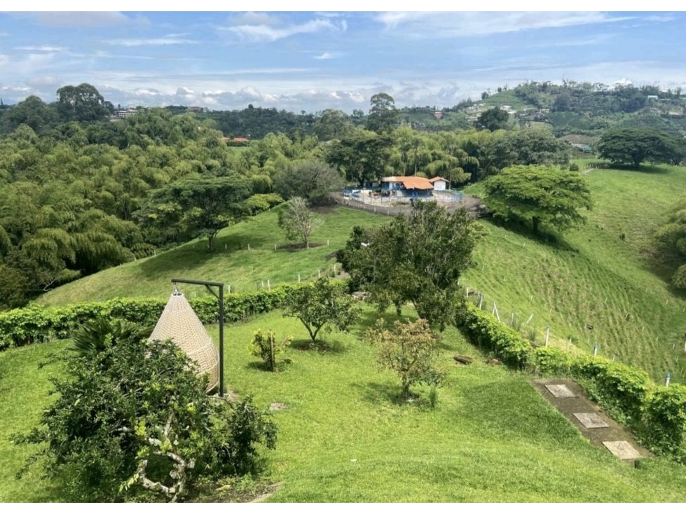 Invierte en Condina: lotes con vista panorámica y alta valorización — foto 2