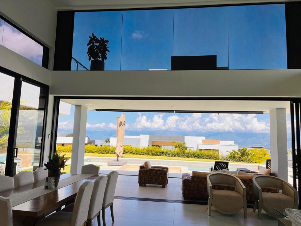 CASA DE LUJO PARA ESTRENAR CONDOMINIO CON PISCINA Y PRIVACIDAD — foto 5
