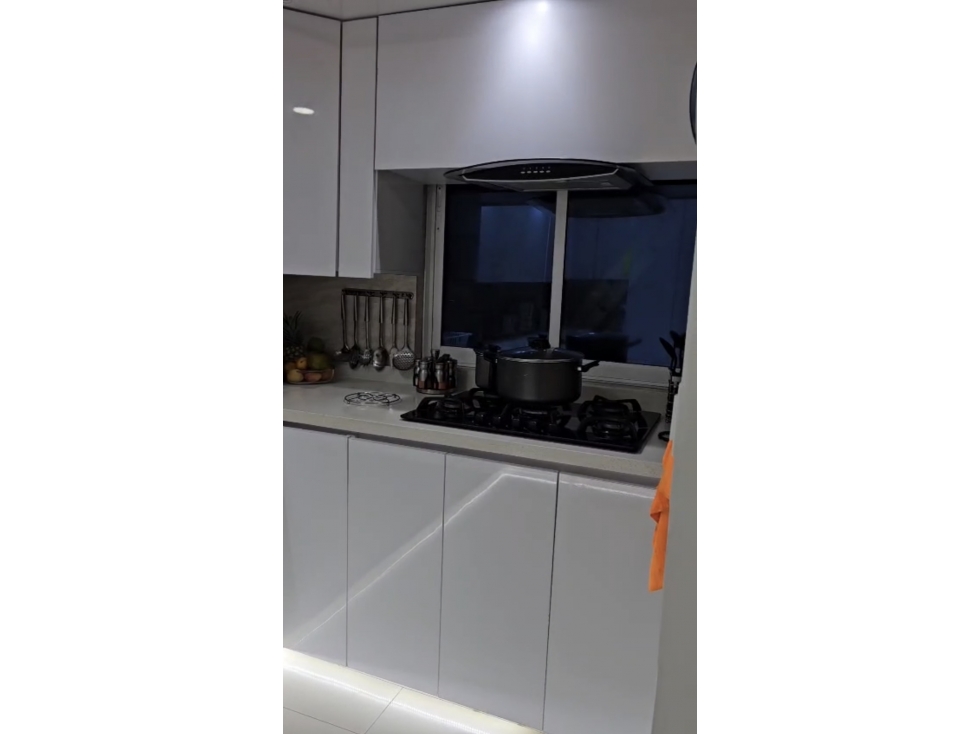 ¡5 PISOS, VISTA ESPECTACULAR Y UN PRIMER PISO INDEPENDIENTE! — foto 2