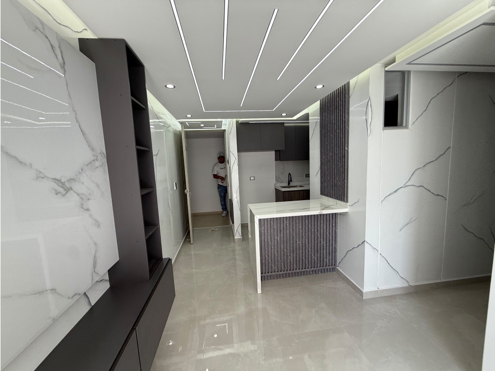 Apartamento con 3 habitaciones, parqueadero cubierto y Z. sociales