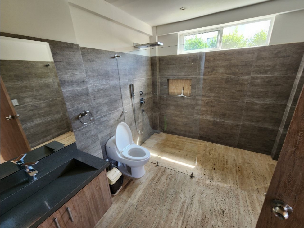 HERMOSA CASA CAMPESTRE EN COMBIA — foto 5