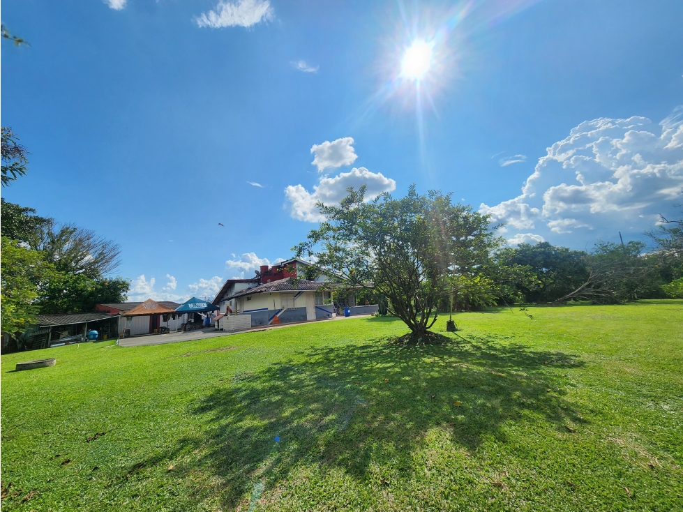 Casa-lote suburbano en Cerritos, Pereira — foto 2