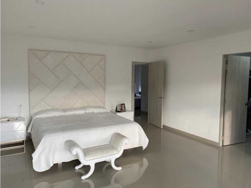 ESPECTACULAR CASA CAMPESTRE EN COMBIA — foto 4
