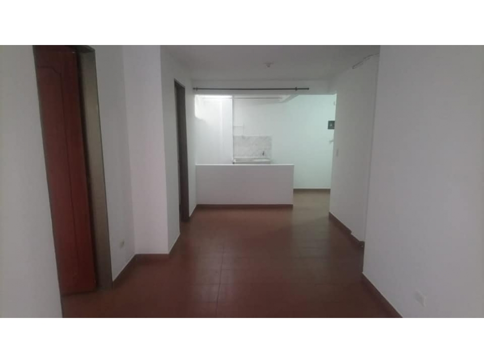 Casa de 3 pisos en Aurora Alta, Dosquebradas - 4