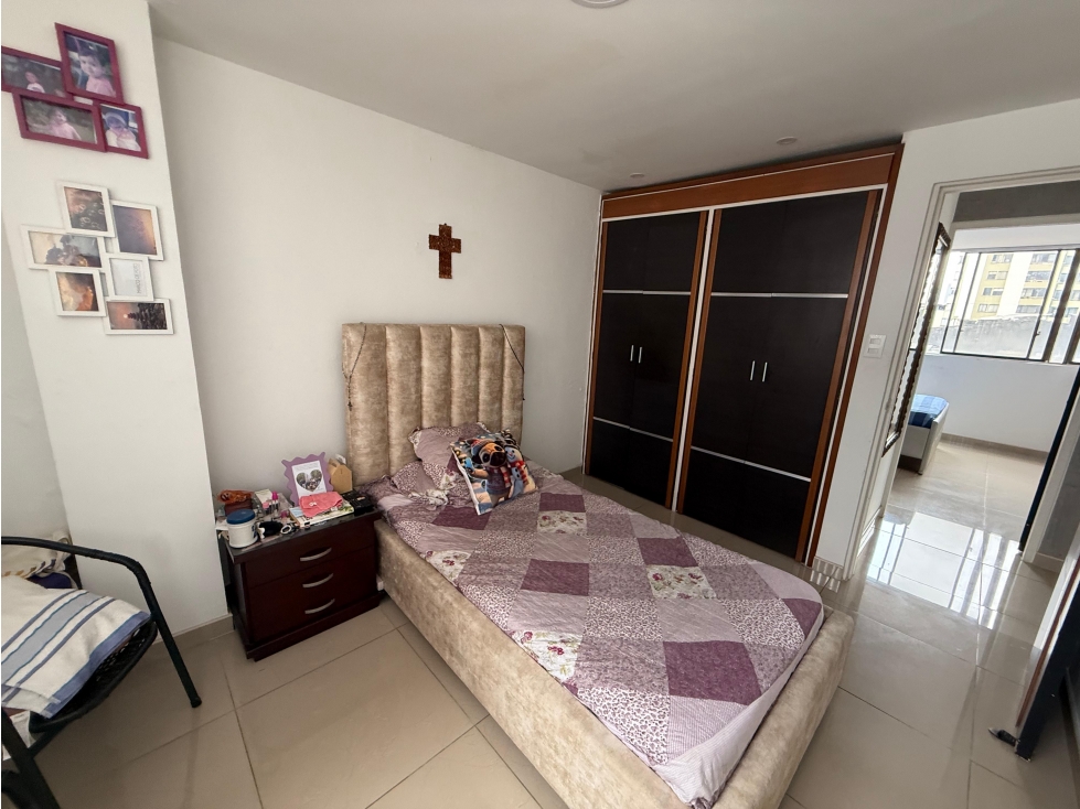 APARTAMENTO GRANDE CON PARQUEADERO EN EL CENTRO DE PEREIRA — foto 6