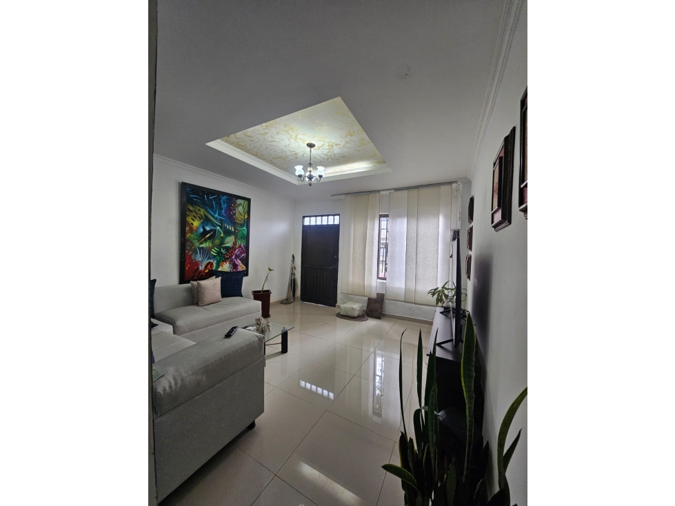   VENTA DE CASA EN PEREIRA CON APARTAESTUDIOÂ  CERCA A CC ARBOLEDA