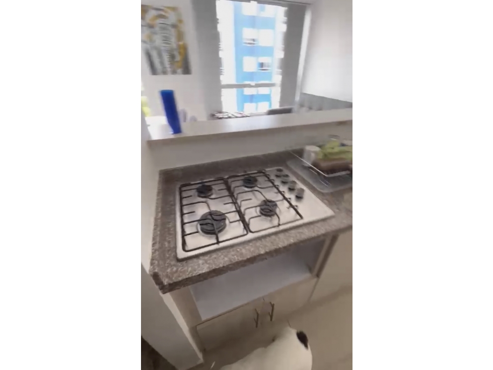 APARTAMENTO EN VENTA 3 HABITACIONES Y PARQUEADERO PROPIO — foto 4