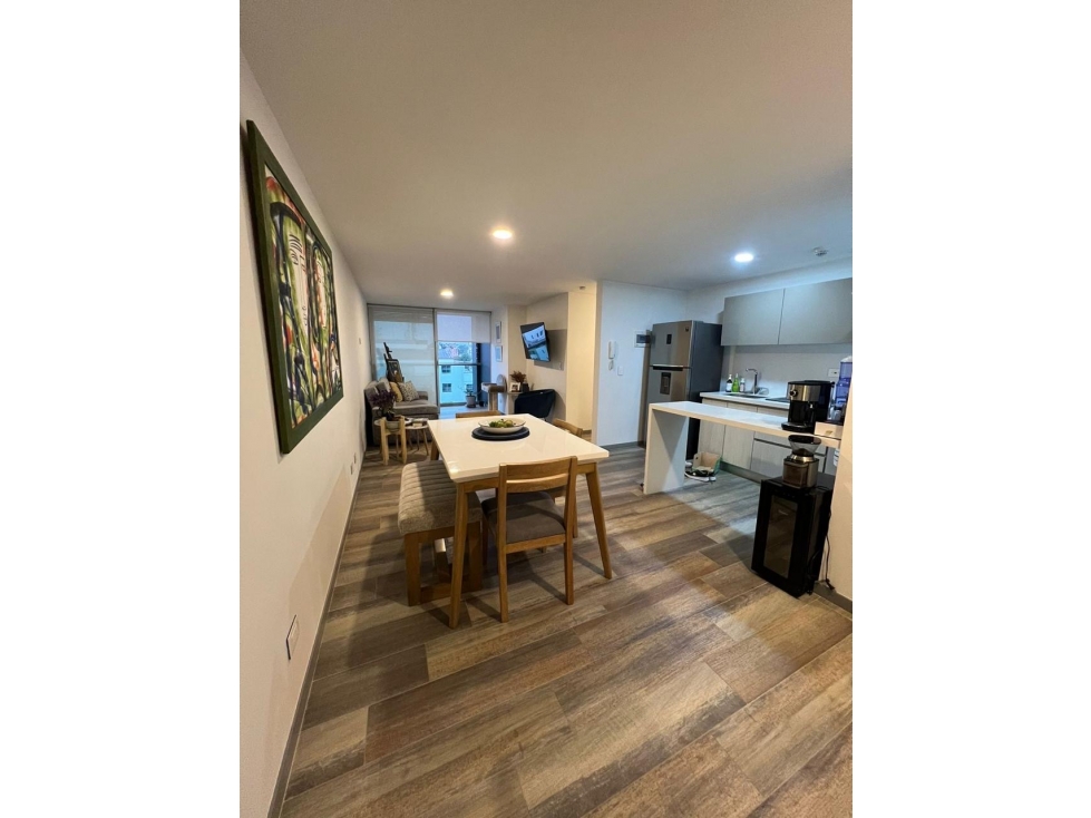 APARTAMENTO EN VENTA EN PINARES 2 BALCONES + PARQUEADERO