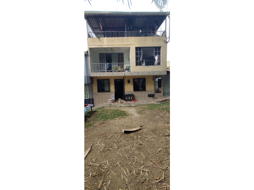 Casa Esquinera en Venta 3 apartamentos independientes rentando — foto 2