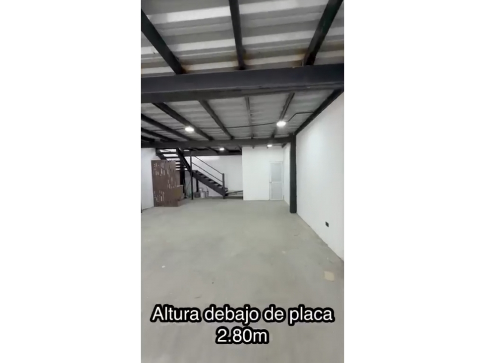 BODEGA EN RENTA CON OPCIÓN DE VENTA - 5