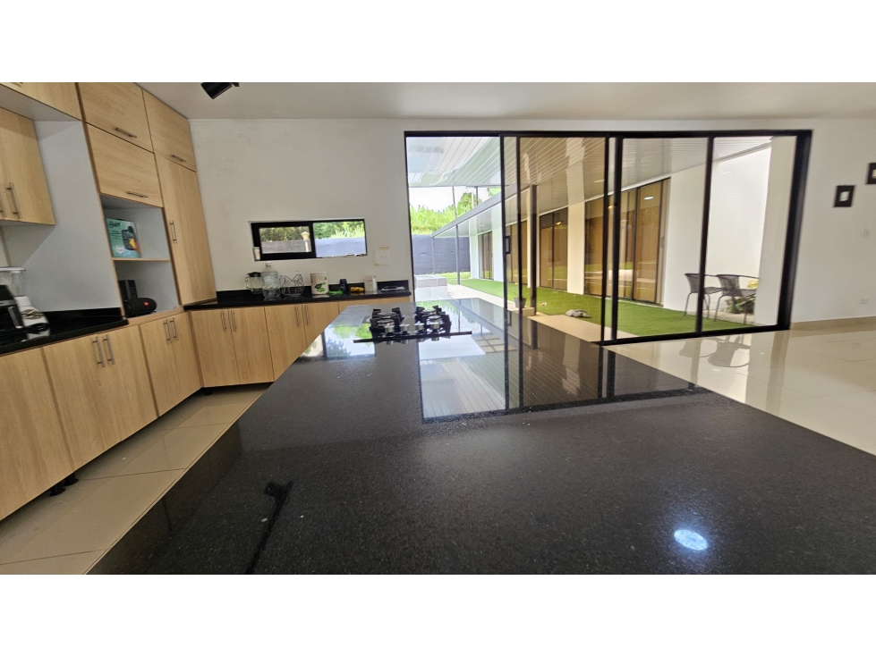 CASA CAMPESTRE EN CERRITOS LOTE 1690 M² + TURCO Y SEGURIDAD 24H — foto 5