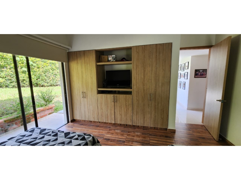 HERMOSA VISTA CASA EN RENTA O VENTA EN COMBIA — foto 6