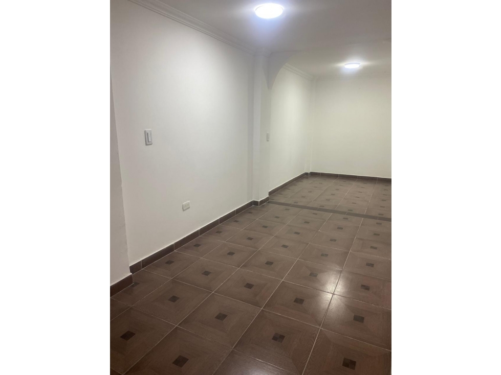 CASA EN VENTA EN CUBA 3 NIVELES CON OPCIÓN DE AMPLIACIÓN — foto 6