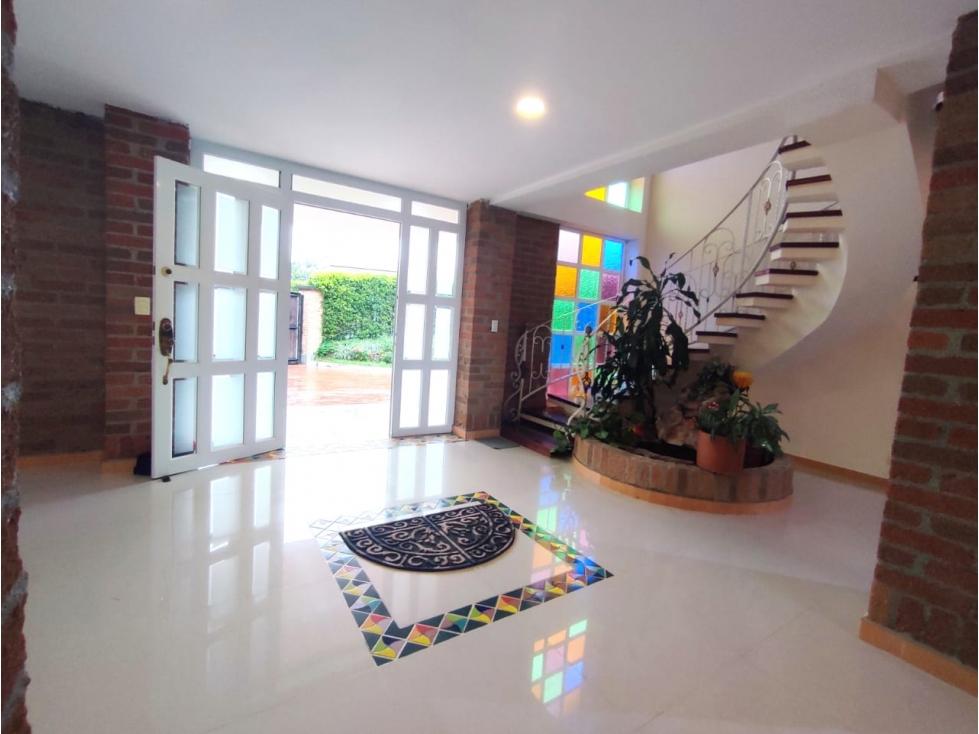 HERMOSA CASA CAMPESTRE EN CERRITOS — foto 6
