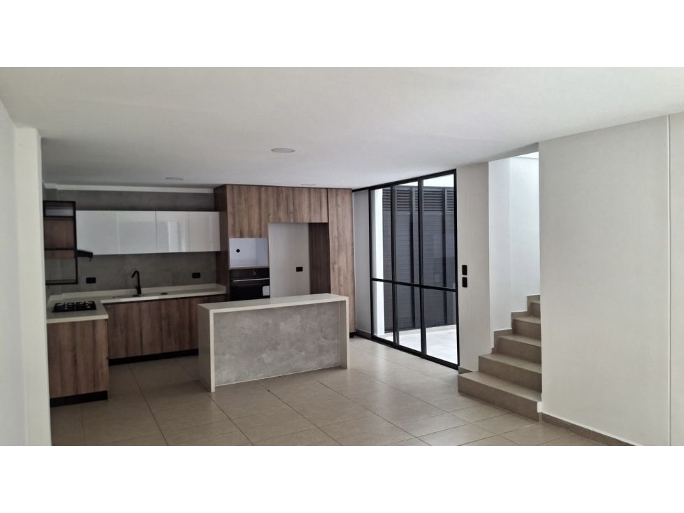 Casa en Cerritos, con 3 habitaciones, balcón y parqueadero doble — foto 6