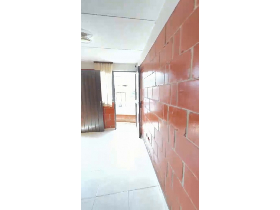 ¡APARTAMENTO EN DOSQUEBRADAS CON PRECIOÂ NEGOCIABLE! — foto 4