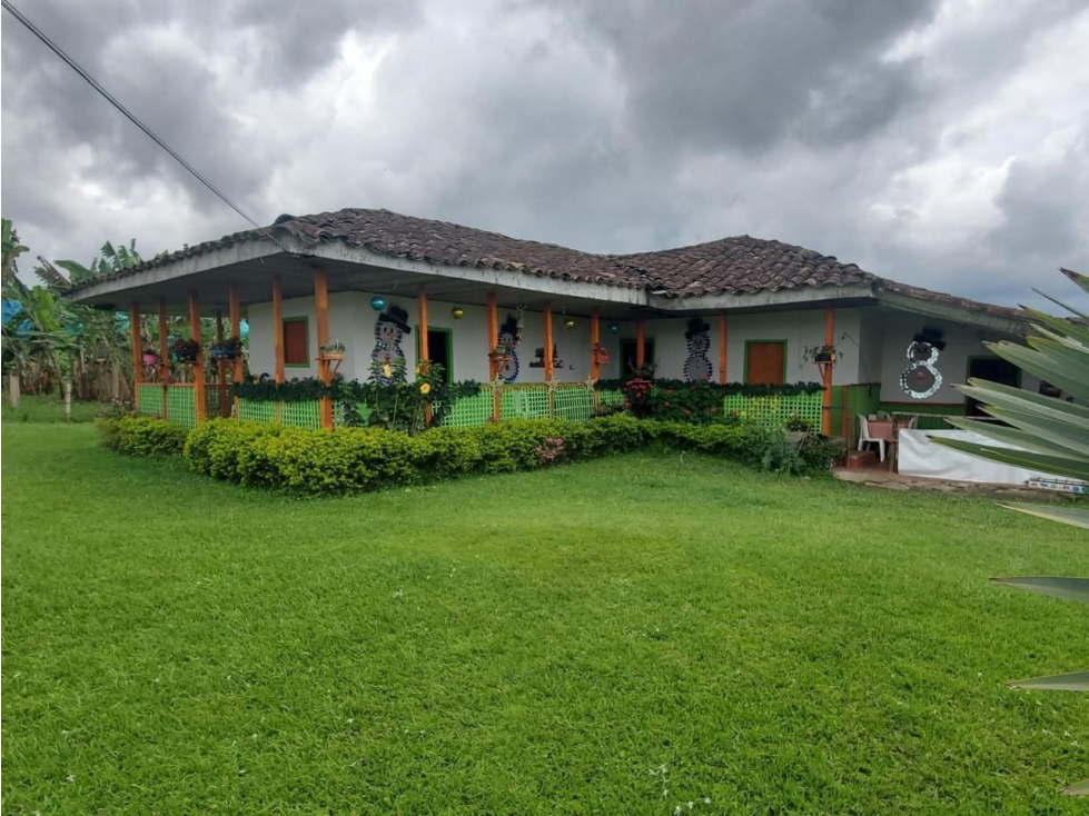 ¡Granja Productiva en EN EL EJE CAFETERO — foto 2