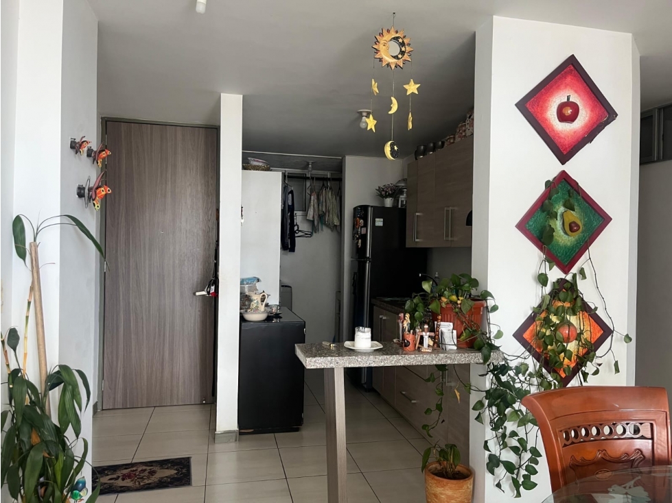 Apartamento moderno con 3 habitaciones, ascensor y parqueadero