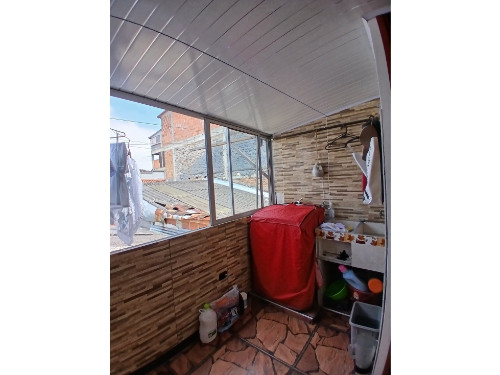 CASA RENTABLE EN VENTA SECTOR LA 28 CERCA A U ANDINA, PEREIRA — foto 5