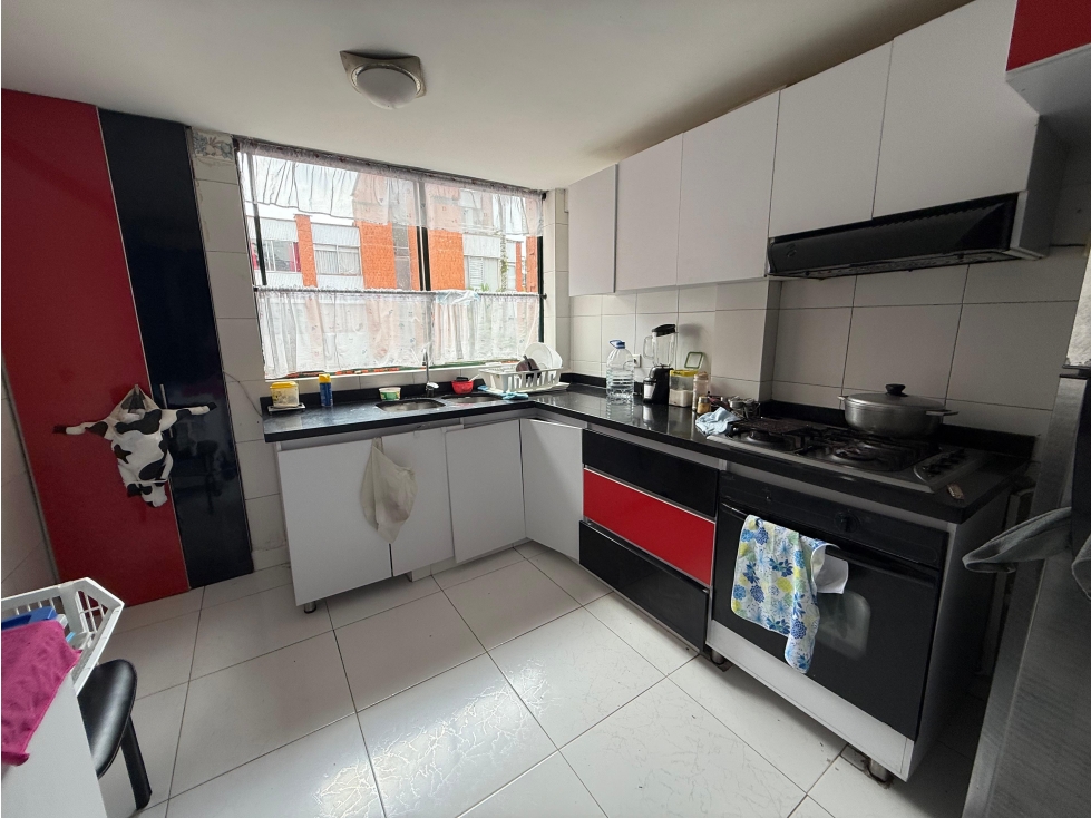 Venta: Casa Amplia en Pereira, 250 m² de Comodidad y Valorización — foto 2