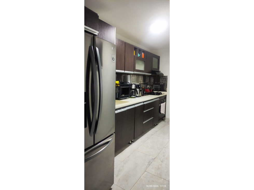 Casa de 3 niveles en venta, 160 m², estrato 5 y doble parqueadero — foto 6