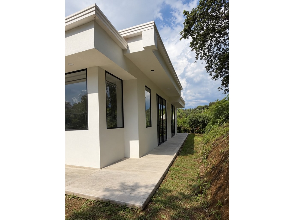 Casa campestre con estudio, espaciosa y zona BBQ proyectada — foto 2