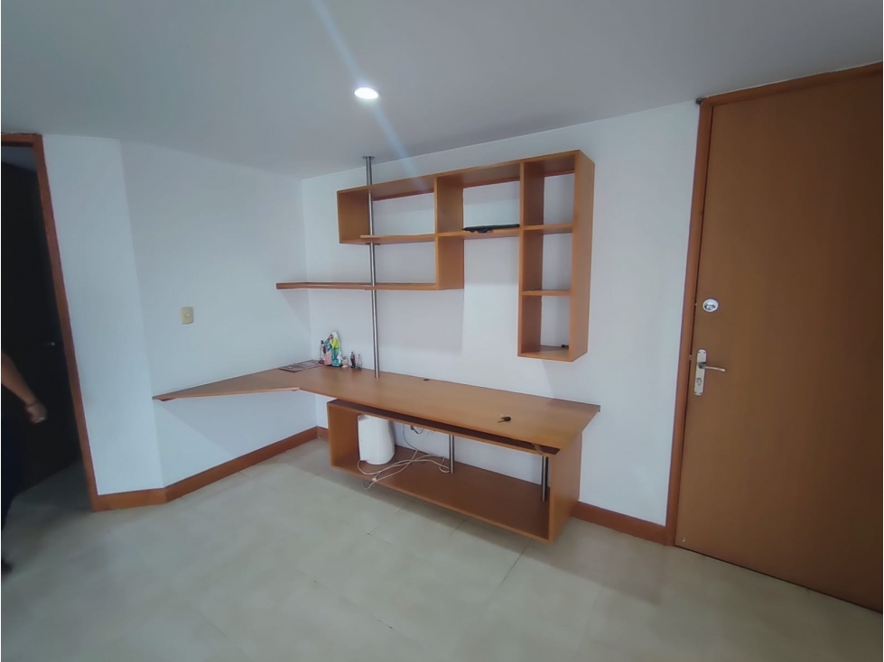 APARTAMENTO EN PINARES - 2 HABITACIONES, BALCÓN Y PARQUEADERO — foto 5