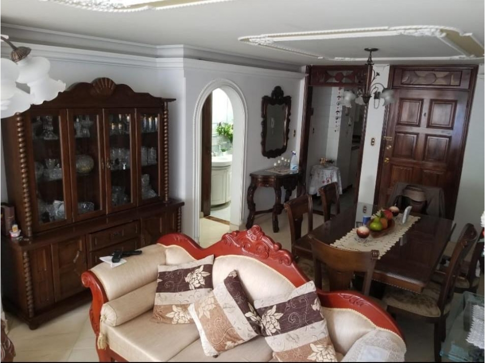 APARTAMENTO EN VENTA - CIRCUNVALAR, 4 HABITACIONES + PARQUEADERO