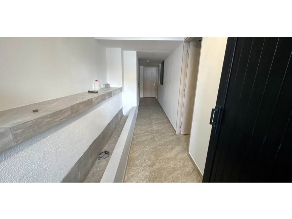 Edificio con apartaestudios, penthouse y local a 3 cuadras de la UTP - 4