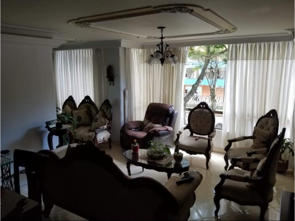 APARTAMENTO EN VENTA - CIRCUNVALAR, 4 HABITACIONES + PARQUEADERO — foto 2