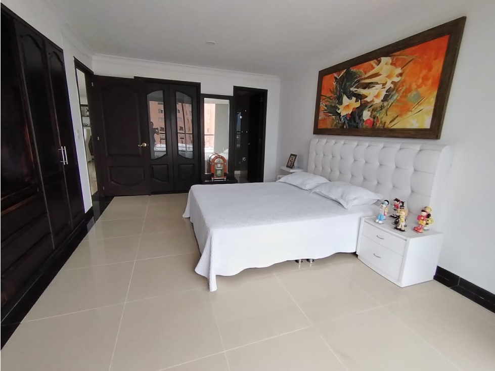 Penthouse en venta, con terraza privada, jacuzzi y 3 parqueaderos — foto 6