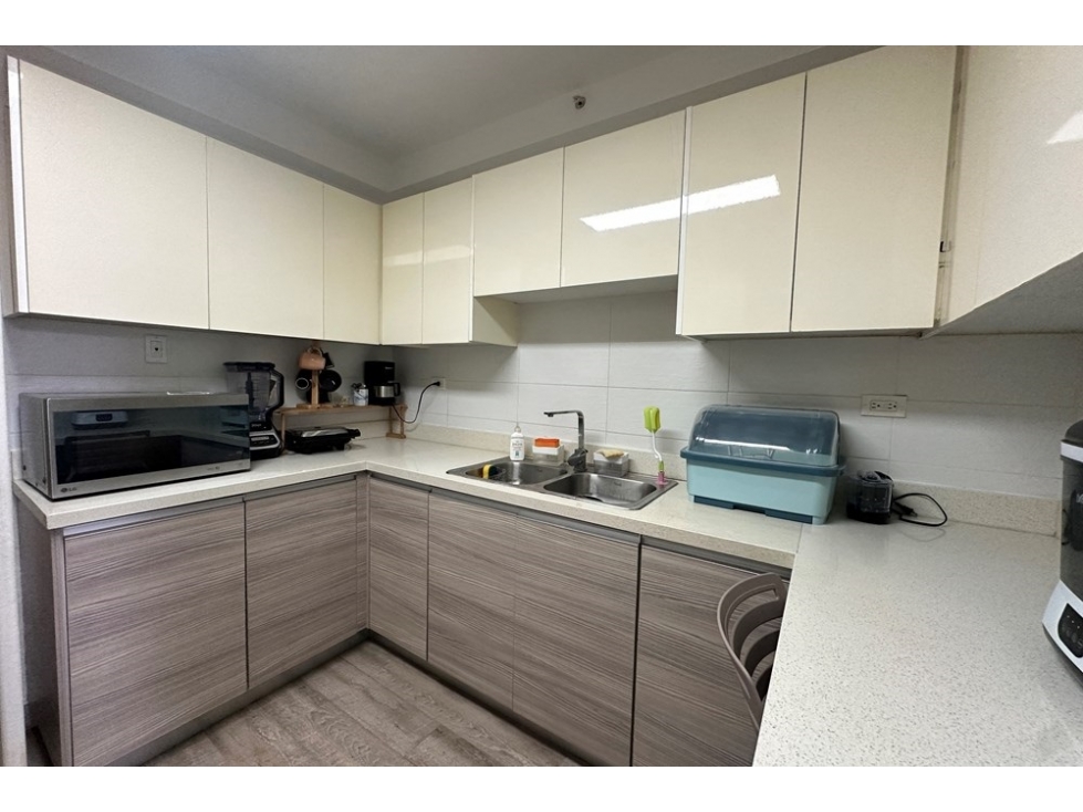 VENTA DE APARTAMENTO EN PH BALBOA BAY AVENIDA BALBOA, PANAMA — foto 2