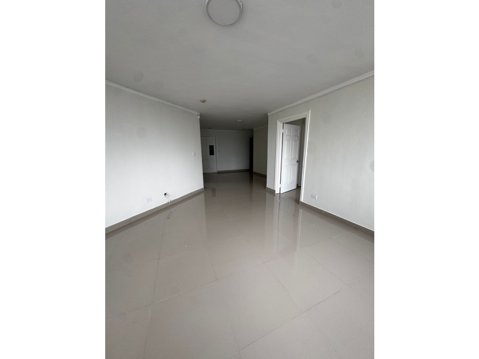 VENTA DE APARTAMENTO EN PH BRISAS DE SAN FERNANDO,TORRE SUR, PANAMA. — foto 5