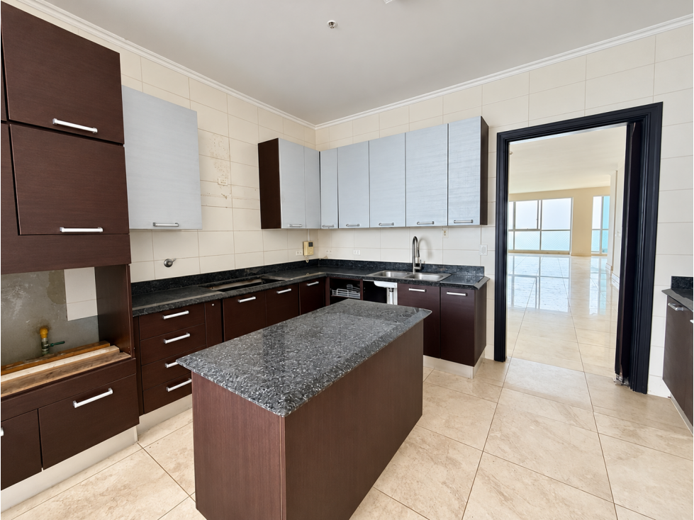 VENTA DE APARTAMENTO EN PH VITRI, COSTA DEL ESTE, PANAMA — foto 4