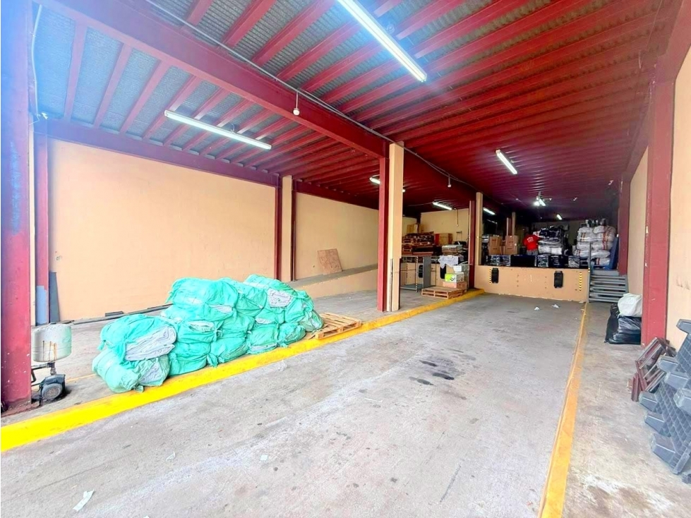VENTA DE GALERA INDUSTRIAL, ZONA LIBRE DE COLON — foto 3