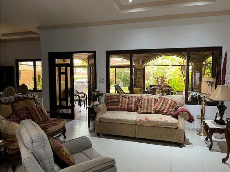 VENTA DE CASA EN COSTA SUR, JUAN DIAZ, PANAMA. — foto 2