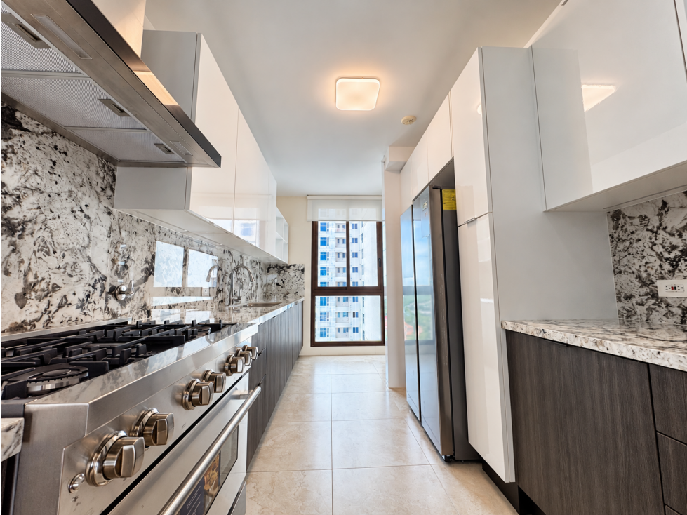 ALQUILER DE APARTAMENTO EN THE COLONIAL, SANTA MARIA, CIUDAD DE PANAMA — foto 4