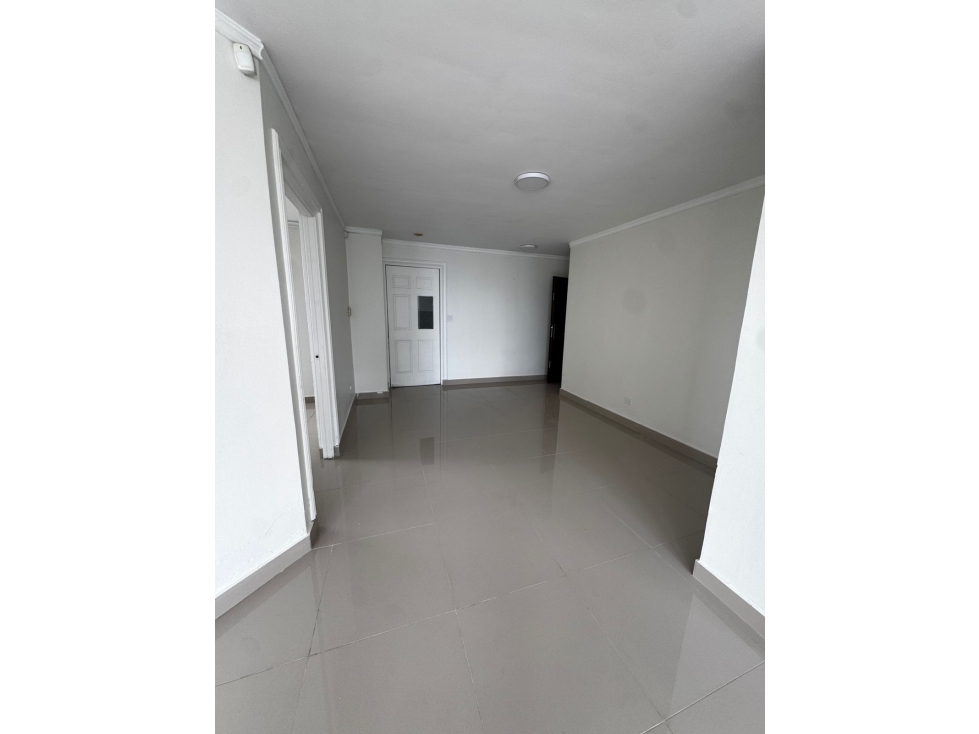 VENTA DE APARTAMENTO EN PH BRISAS DE SAN FERNANDO,TORRE SUR, PANAMA. — foto 6