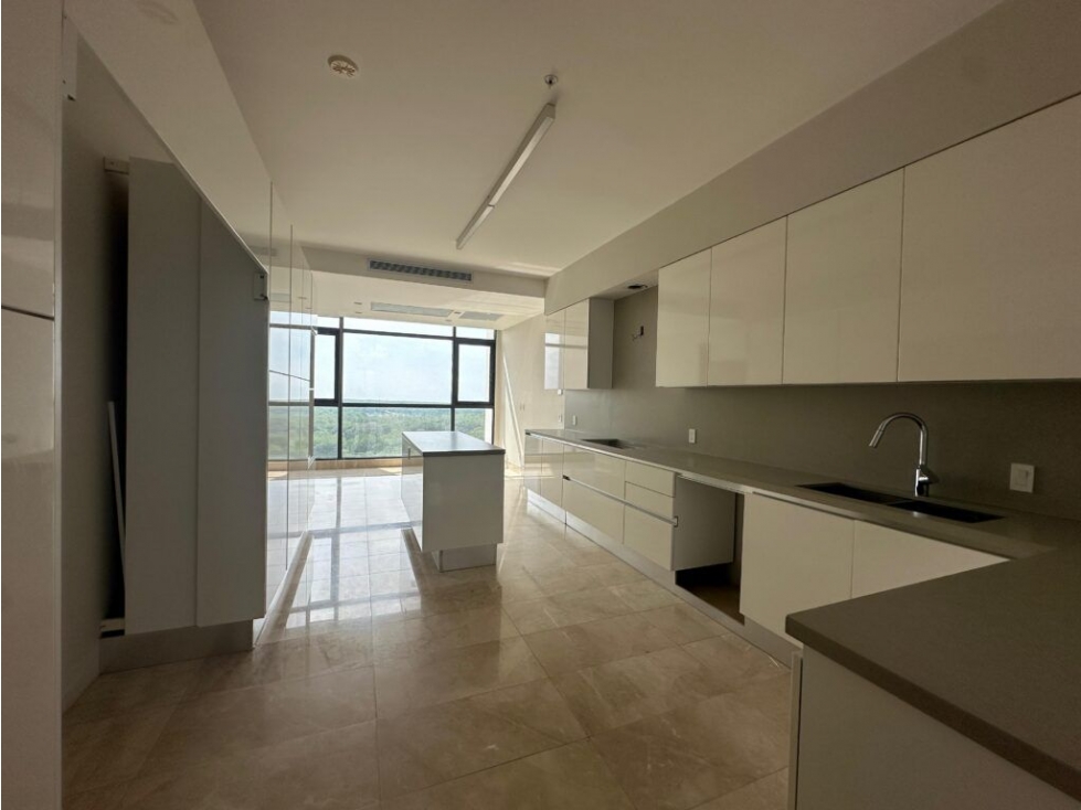 VENTA DE APARTAMENTO, PH ALBATROSS, SANTA MARÍA, PANAMÁ. — foto 6