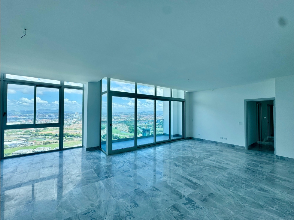VENTA DE APARTAMENTO EN PH THE IVY, SANTA MARIA, JUAN DIAZ, PANAMA.