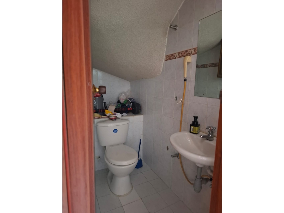 SE VENDE CASA UIFAMILIAR CONJUNTO EL HOBO CERCA A UNICENTRO — foto 6