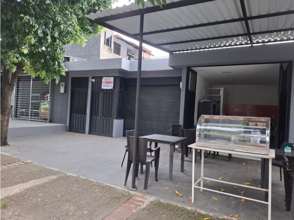 ¡SE VENDE CASA DE USO COMERCIAL EN YOPAL, BARRIO LA ESPERANZA - 2