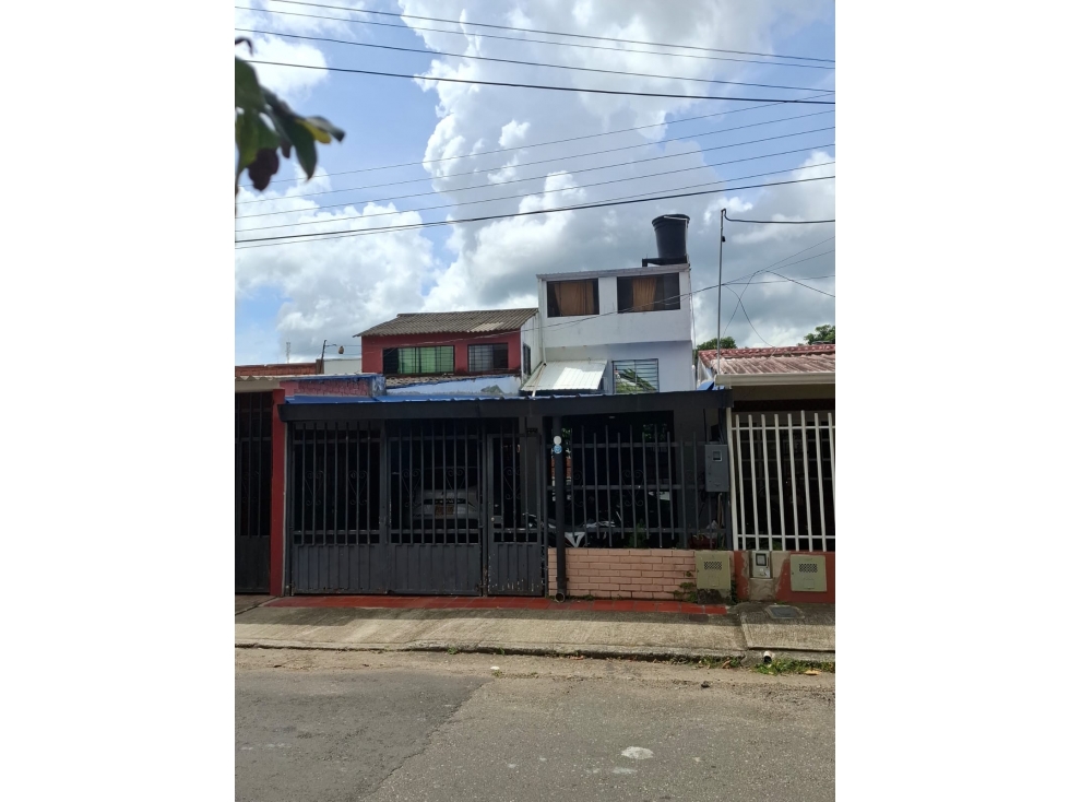 SE VENDE CASA UNIFAMILIAR YOPAL BARRIO EL BOSQUE