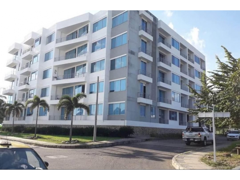HERMOSO APARTAMENTO EN VENTA CON VISTA EXTERIOR EN EDIFICIO TORRE 28