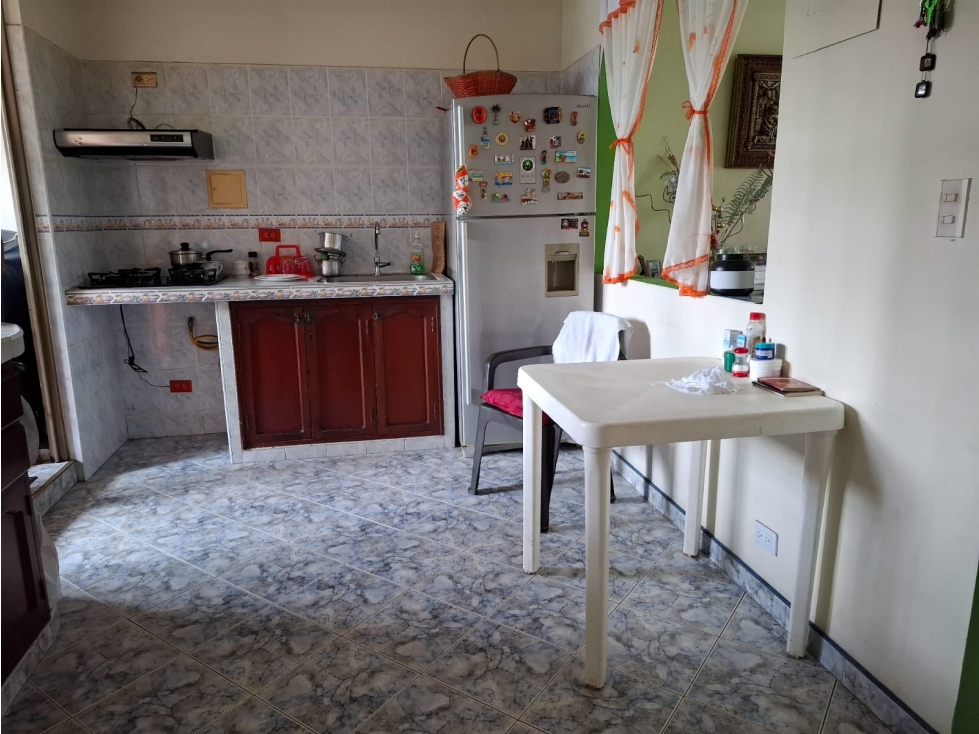 SE VENDE CASA BIFAMILIAR DE 2 PISOS BARRIO LA ESPERANZA YOPAL — foto 4
