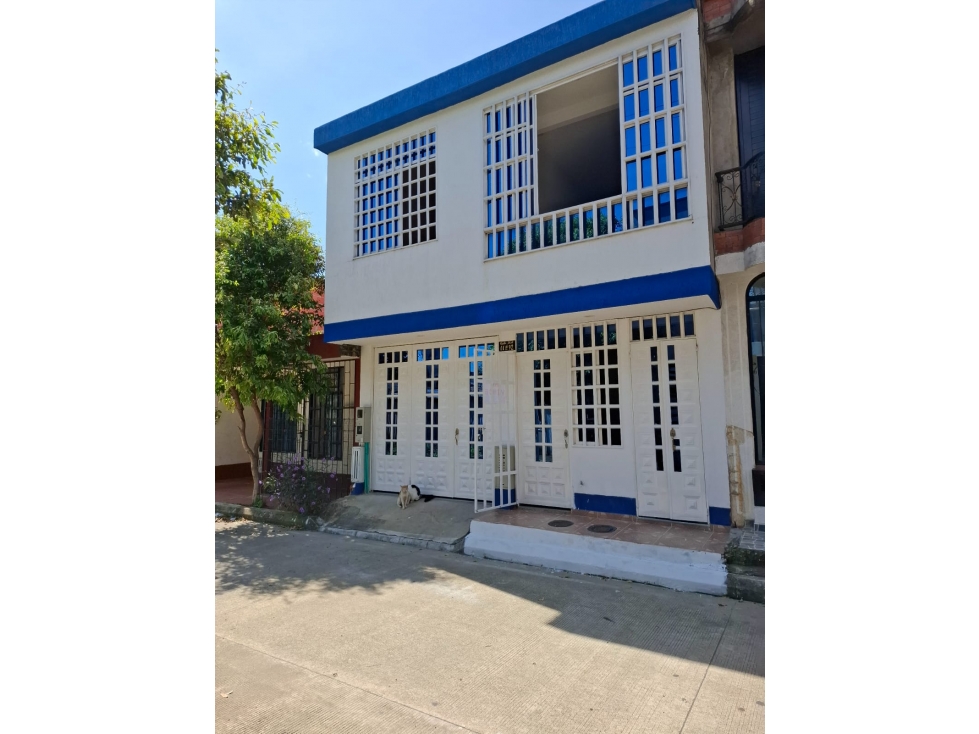 SE VENDE CASA BIFAMILIAR CASA NUEVO HABITAT